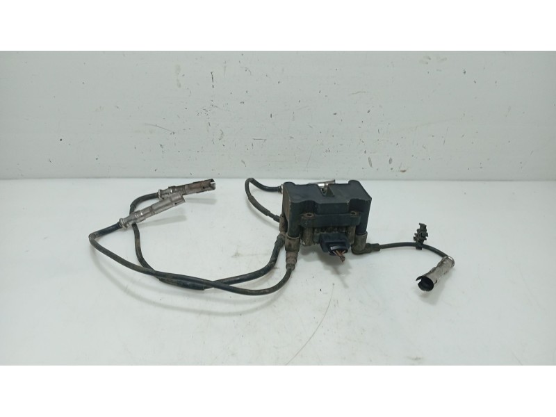 Recambio de bobina encendido para seat toledo iii (5p2) 1.6 referencia OEM IAM 032905106F  