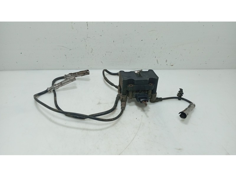 Recambio de bobina encendido para seat toledo iii (5p2) 1.6 referencia OEM IAM 032905106F  