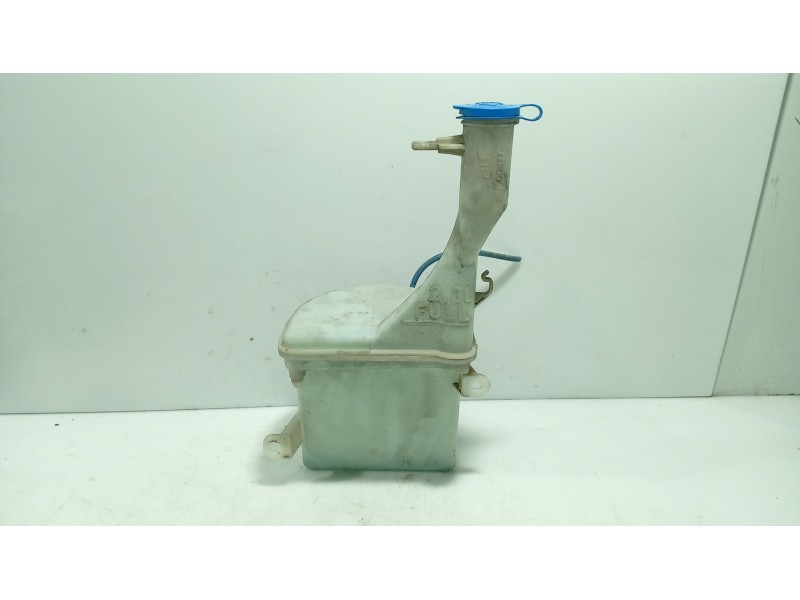Recambio de deposito limpia para toyota yaris (_p1_) 1.3 (scp12_, scp13_) referencia OEM IAM 853150D010  