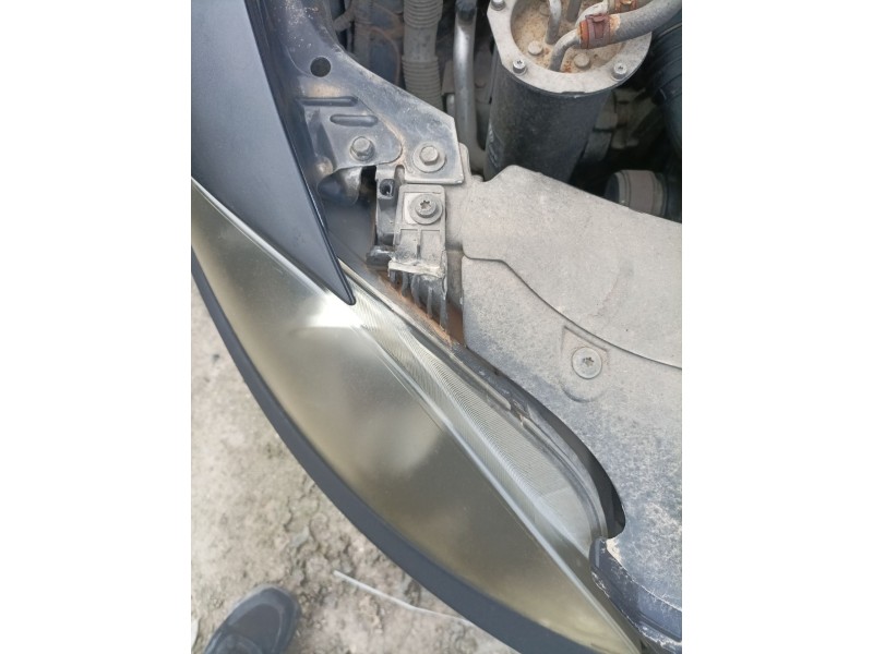 Recambio de faro derecho para seat leon (1p1) 1.9 tdi referencia OEM IAM 5P1941006E  