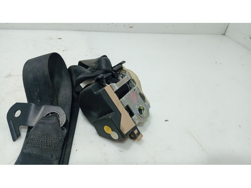 Recambio de cinturon seguridad trasero central para seat toledo iii (5p2) 1.6 referencia OEM IAM 5M0857807BRAA  