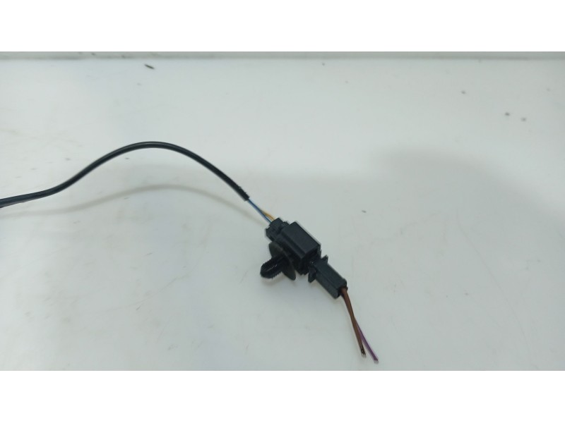 Recambio de anclaje cinturon delantero izquierdo para seat toledo iii (5p2) 1.6 referencia OEM IAM   