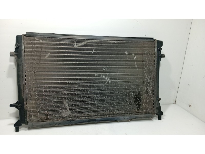Recambio de radiador agua para seat toledo iii (5p2) 1.6 referencia OEM IAM 1K0121251CJ  