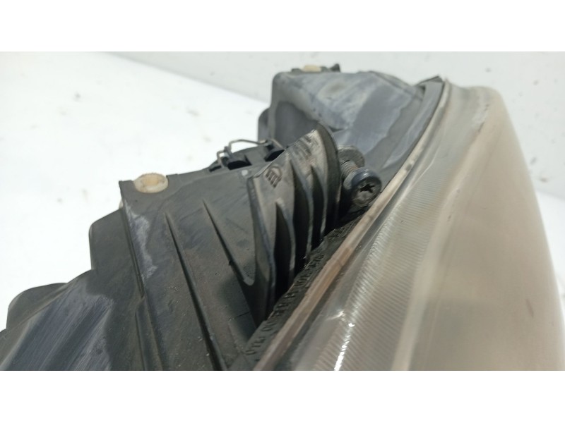 Recambio de faro izquierdo para seat toledo iii (5p2) 1.6 referencia OEM IAM 5P1941005E  