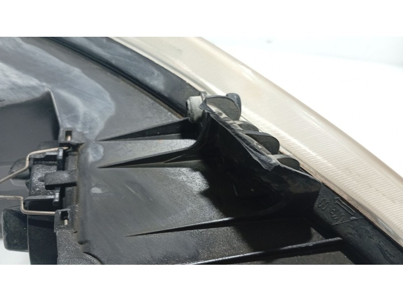 Recambio de faro izquierdo para seat toledo iii (5p2) 1.6 referencia OEM IAM 5P1941005E  