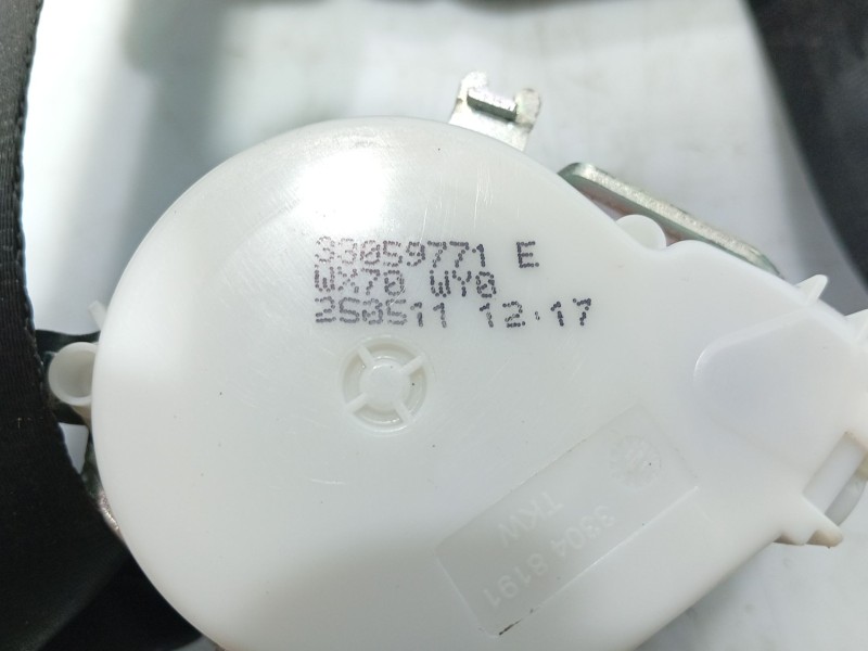 Recambio de cinturon seguridad trasero derecho para volkswagen passat b7 (362) 2.0 tdi referencia OEM IAM   