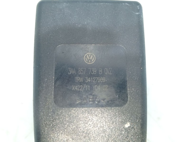 Recambio de anclaje cinturon trasero izquierdo para volkswagen passat b7 (362) 2.0 tdi referencia OEM IAM   