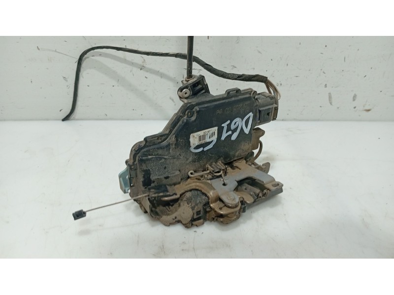 Recambio de cerradura puerta delantera derecha para seat toledo iii (5p2) 1.6 referencia OEM IAM 3D1837016AC  