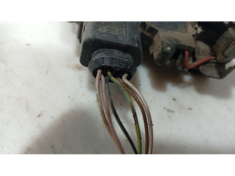 Recambio de cerradura puerta trasera izquierda para seat toledo iii (5p2) 1.6 referencia OEM IAM 7L0839015D  