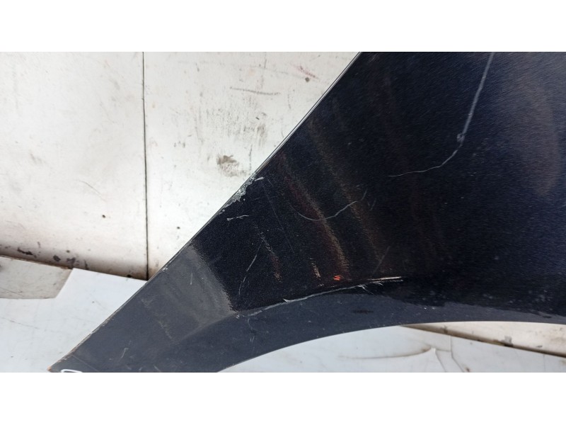 Recambio de aleta delantera derecha para seat toledo iii (5p2) 1.6 referencia OEM IAM 5P0821022A  