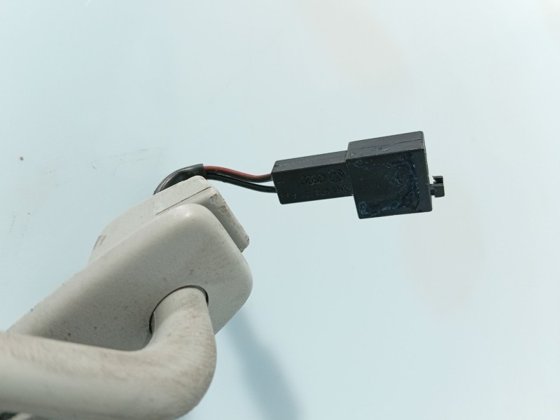 Recambio de parasol derecho para volkswagen passat b7 (362) 2.0 tdi referencia OEM IAM 1K0857552K2F4  