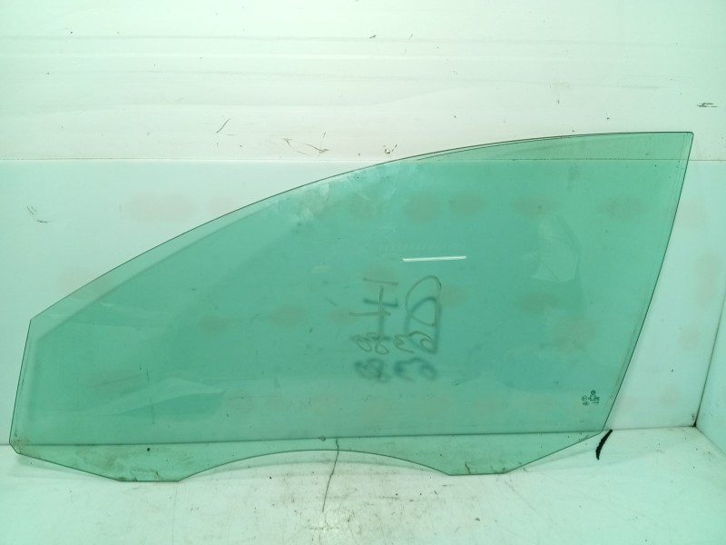 Recambio de luna delantera izquierda para volkswagen passat b7 (362) 2.0 tdi referencia OEM IAM 3C4845201B  