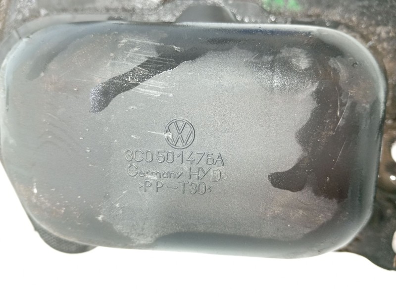 Recambio de brazo suspension trasero izquierdo para volkswagen passat b7 (362) 2.0 tdi referencia OEM IAM   