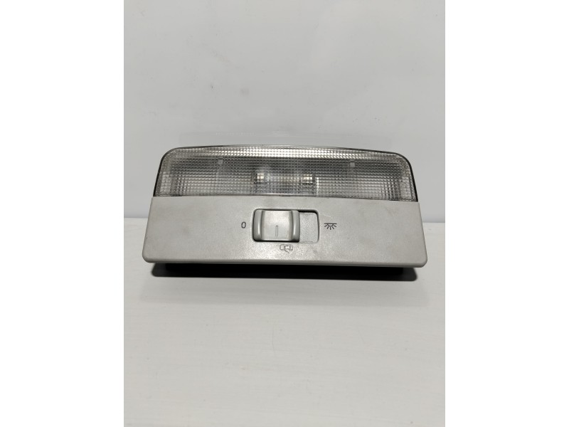 Recambio de luz interior para volkswagen polo iv (9n_, 9a_) 1.2 referencia OEM IAM   