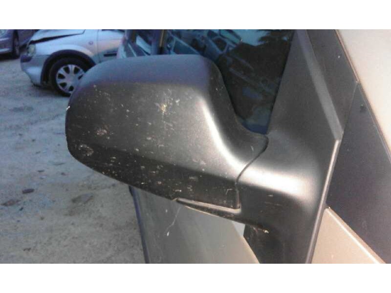 Recambio de retrovisor derecho para hyundai matrix (fc) 1.6 cat referencia OEM IAM 8762017700CA  