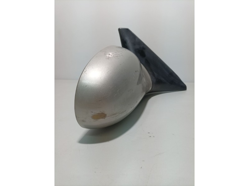 Recambio de retrovisor derecho para kia sephia ll 1.6 cat referencia OEM IAM 0K20P69120BFKZ  