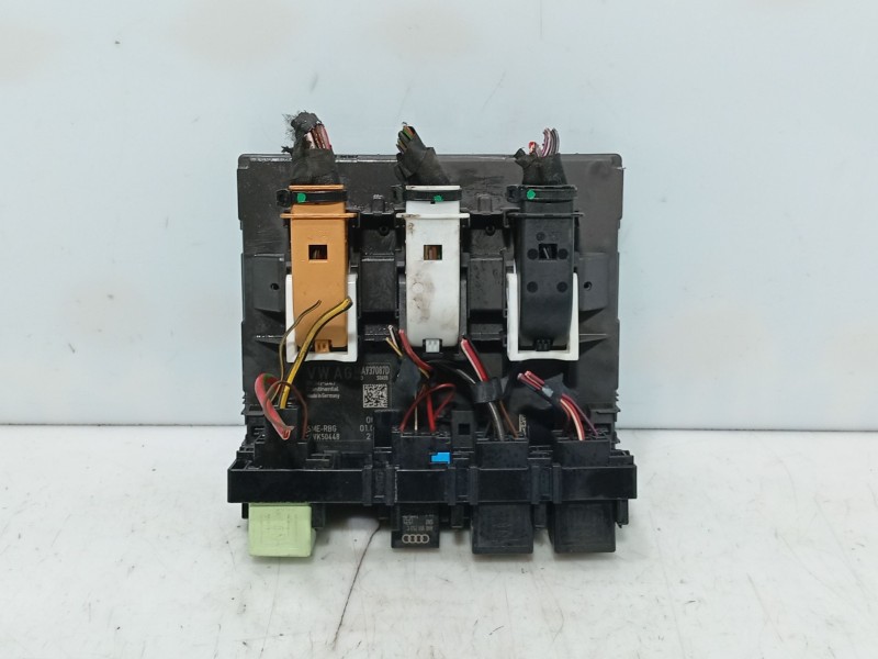 Recambio de caja reles / fusibles para volkswagen passat b7 (362) 2.0 tdi referencia OEM IAM   