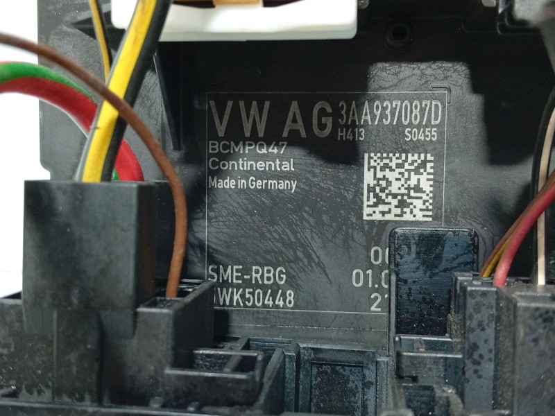 Recambio de caja reles / fusibles para volkswagen passat b7 (362) 2.0 tdi referencia OEM IAM   