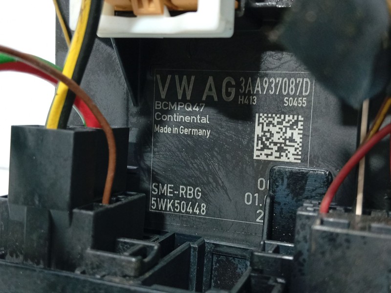 Recambio de caja reles / fusibles para volkswagen passat b7 (362) 2.0 tdi referencia OEM IAM   