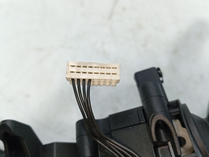 Recambio de mando volante para volkswagen passat b7 (362) 2.0 tdi referencia OEM IAM   