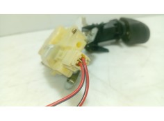 Recambio de cerradura maletero / porton para toyota yaris (_p1_) 1.3 (scp12_, scp13_) referencia OEM IAM 6935052020   2