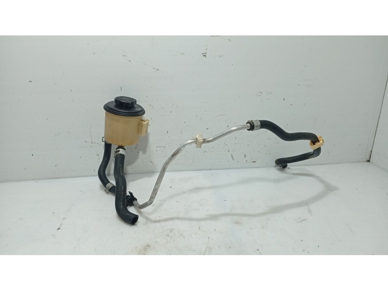 Recambio de deposito liquido direccion para nissan primera hatchback (p12) 1.6 referencia OEM IAM   