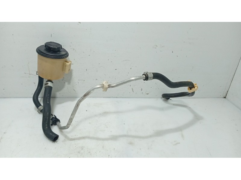 Recambio de deposito liquido direccion para nissan primera hatchback (p12) 1.6 referencia OEM IAM   