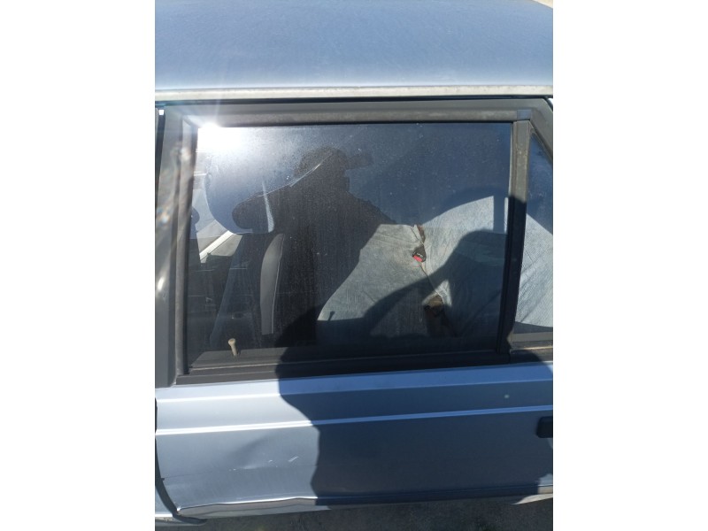 Recambio de luna trasera izquierda para renault r9 referencia OEM IAM   