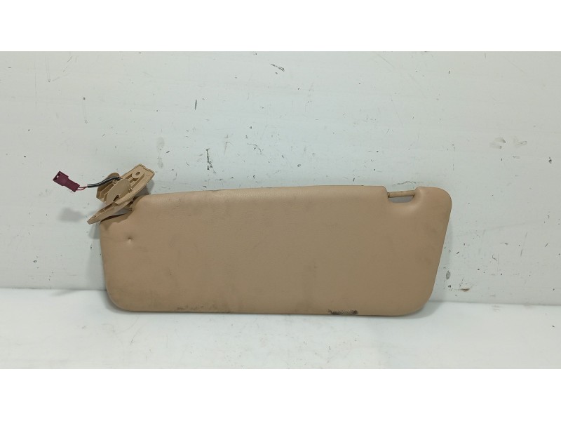 Recambio de parasol derecho para bmw 5 (e60) 525 d referencia OEM IAM 51167066650  