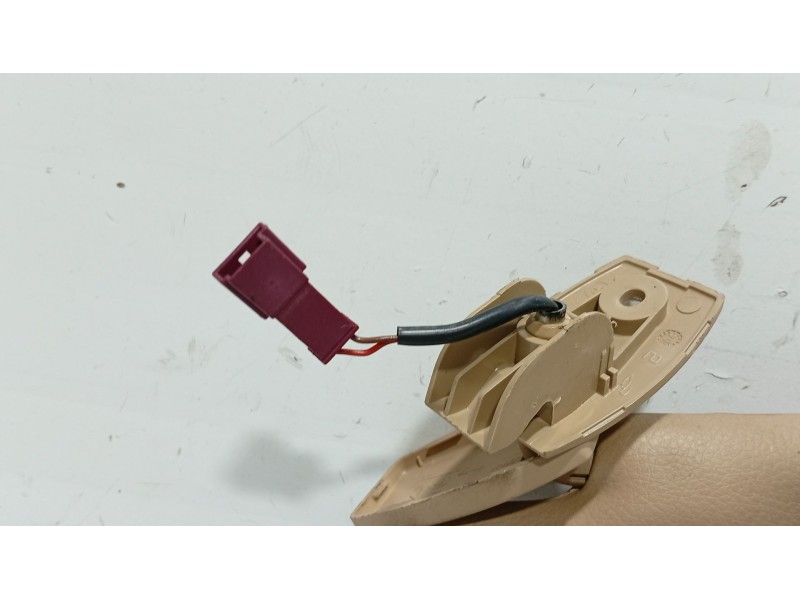 Recambio de parasol derecho para bmw 5 (e60) 525 d referencia OEM IAM 51167066650  