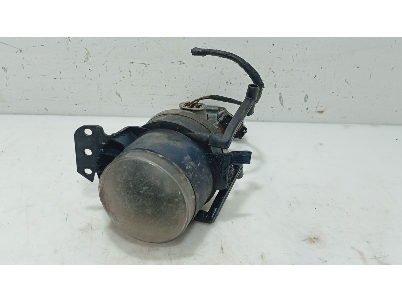 Recambio de faro antiniebla derecho para bmw 5 (e60) 525 d referencia OEM IAM 63176910792  