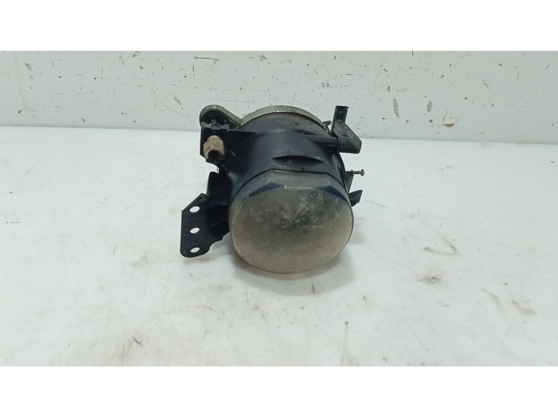 Recambio de faro antiniebla izquierdo para bmw 5 (e60) 525 d referencia OEM IAM 63176910791  