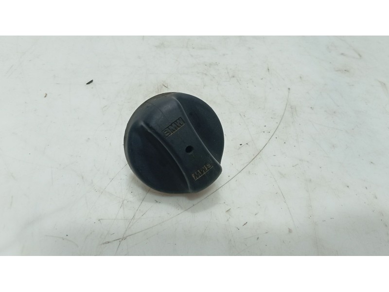 Recambio de tapon combustible para bmw 5 (e60) 525 d referencia OEM IAM 16117222330  