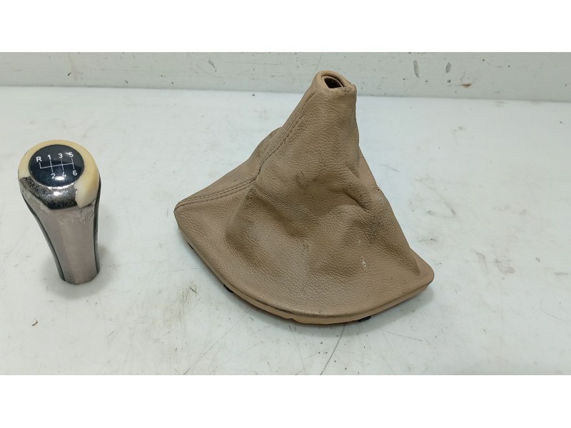 Recambio de pomo palanca cambio para bmw 5 (e60) 525 d referencia OEM IAM   