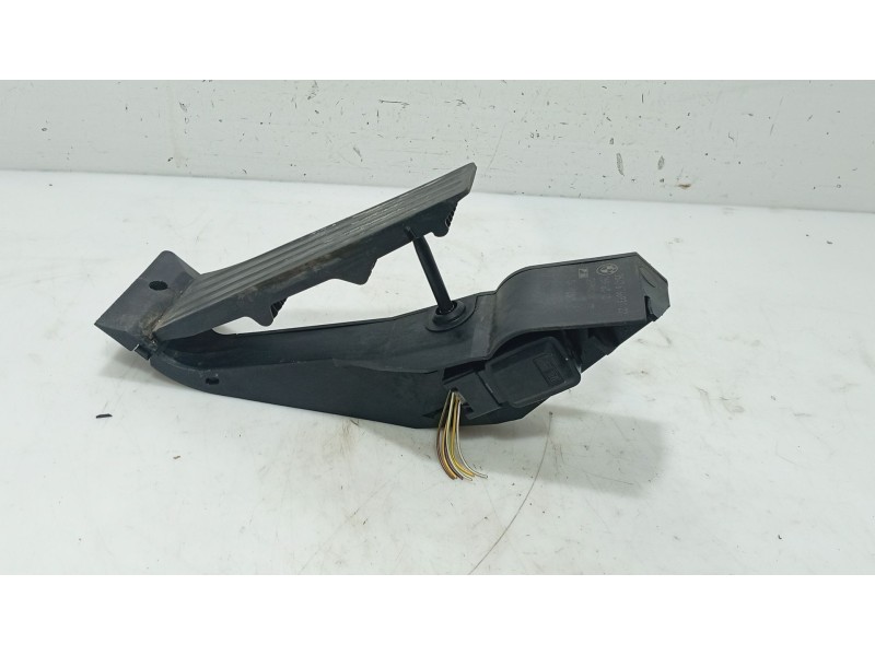 Recambio de potenciometro pedal para bmw 5 (e60) 525 d referencia OEM IAM   