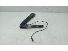 Recambio de anclaje cinturon delantero izquierdo para bmw 5 (e60) 525 d referencia OEM IAM    2