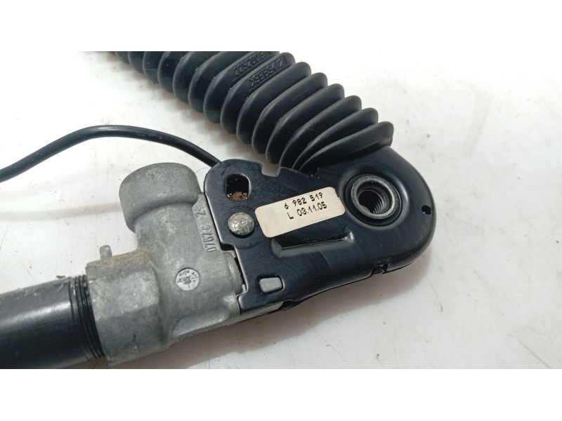 Recambio de anclaje cinturon delantero izquierdo para bmw 5 (e60) 525 d referencia OEM IAM   