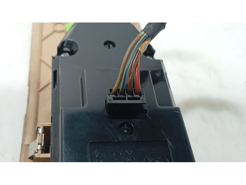 Recambio de mando elevalunas delantero izquierdo para bmw 5 (e60) 525 d referencia OEM IAM 61316951909  