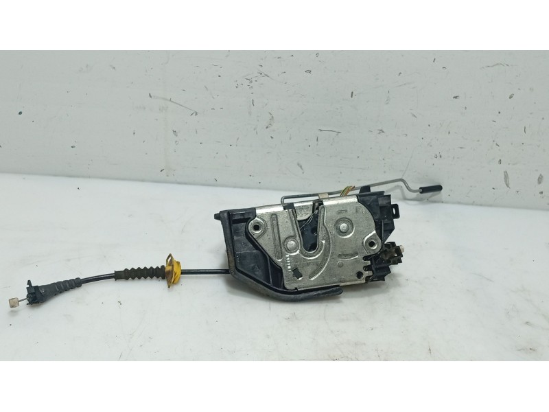 Recambio de cerradura puerta delantera izquierda para bmw 5 (e60) 525 d referencia OEM IAM 51217202143  