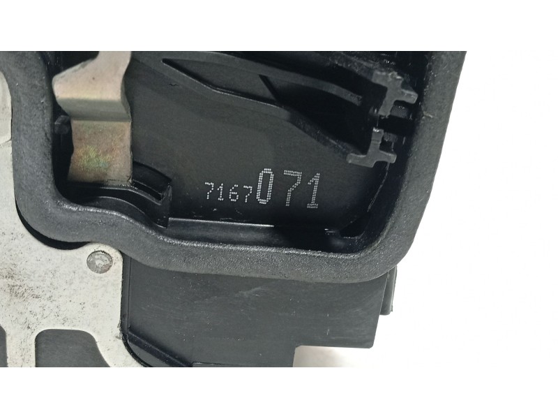 Recambio de cerradura puerta delantera izquierda para bmw 5 (e60) 525 d referencia OEM IAM 51217202143  