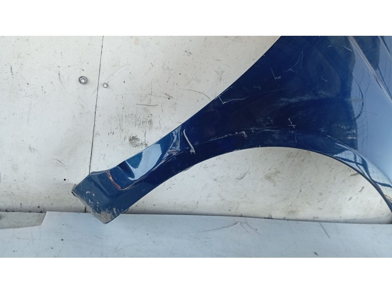 Recambio de aleta delantera derecha para toyota yaris (_p1_) 1.3 (scp12_, scp13_) referencia OEM IAM 538110D010  