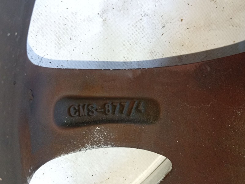 Recambio de llanta para toyota auris (_e18_) 1.4 d-4d (nde180_) referencia OEM IAM   