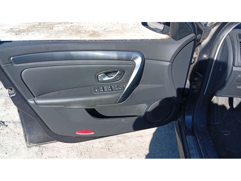 renault laguna iii grandtour (kt0/1) del año 2009