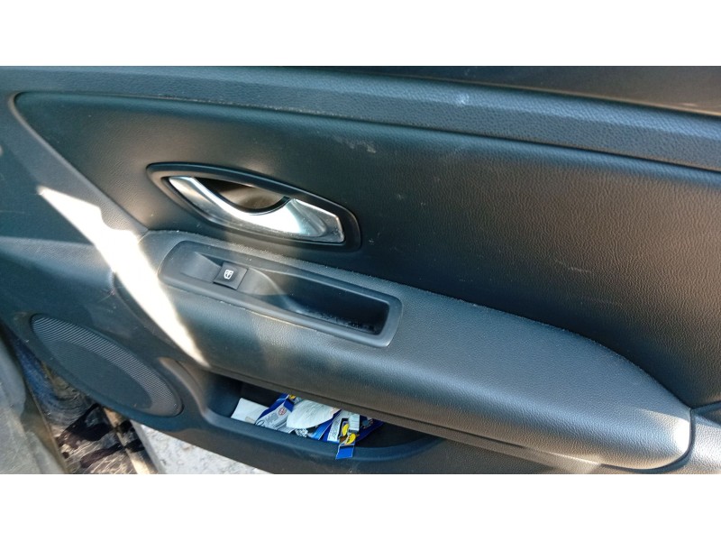 renault laguna iii grandtour (kt0/1) del año 2009