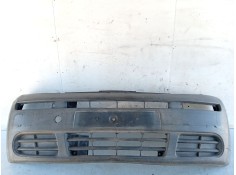 Recambio de paragolpes delantero para renault trafic combi (ab 4.01) 1.9 diesel referencia OEM IAM 7700312785  