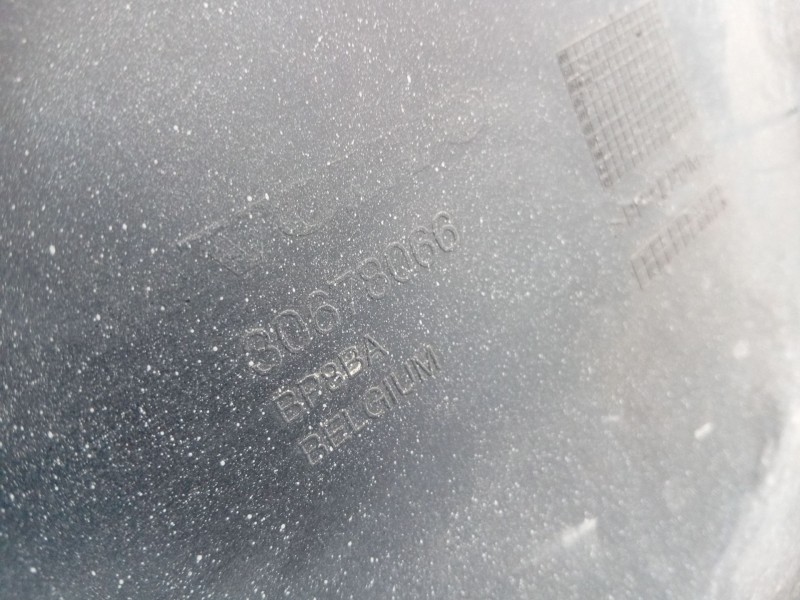 Recambio de paragolpes trasero para volvo v50 (545) 2.0 d referencia OEM IAM 39897064  