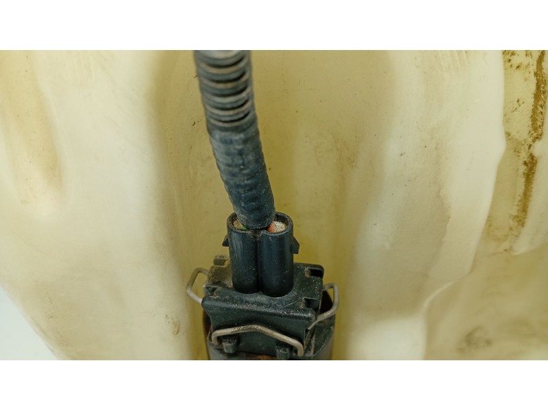 Recambio de deposito limpia para nissan micra iii (k12) 1.2 16v referencia OEM IAM 28910BC200  