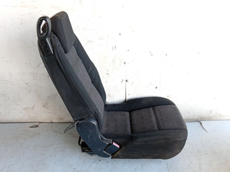 Recambio de asiento para peugeot 307 break (3e) 1.6 hdi referencia OEM IAM   