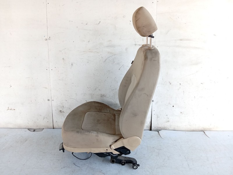 Recambio de asiento para volvo v50 (545) 2.0 d referencia OEM IAM   