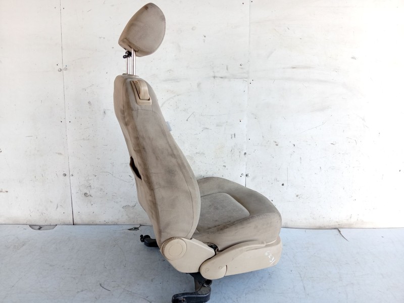 Recambio de asiento para volvo v50 (545) 2.0 d referencia OEM IAM   